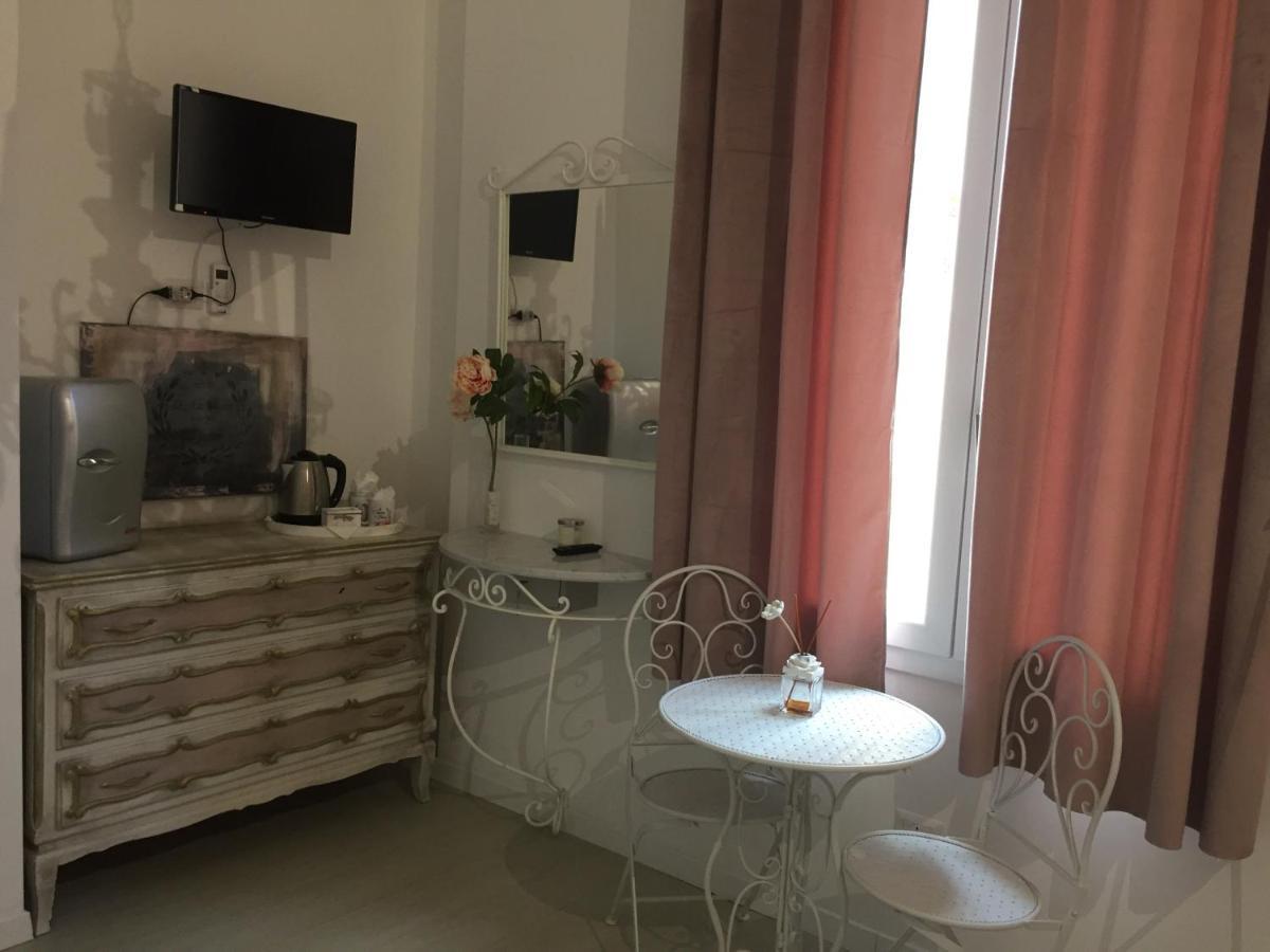 Le Camere Dei Fiori Sanremo Eksteriør bilde
